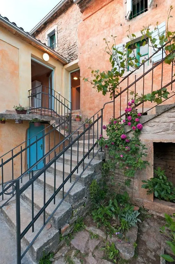 Apartment Sartoria Prkacini 0*,