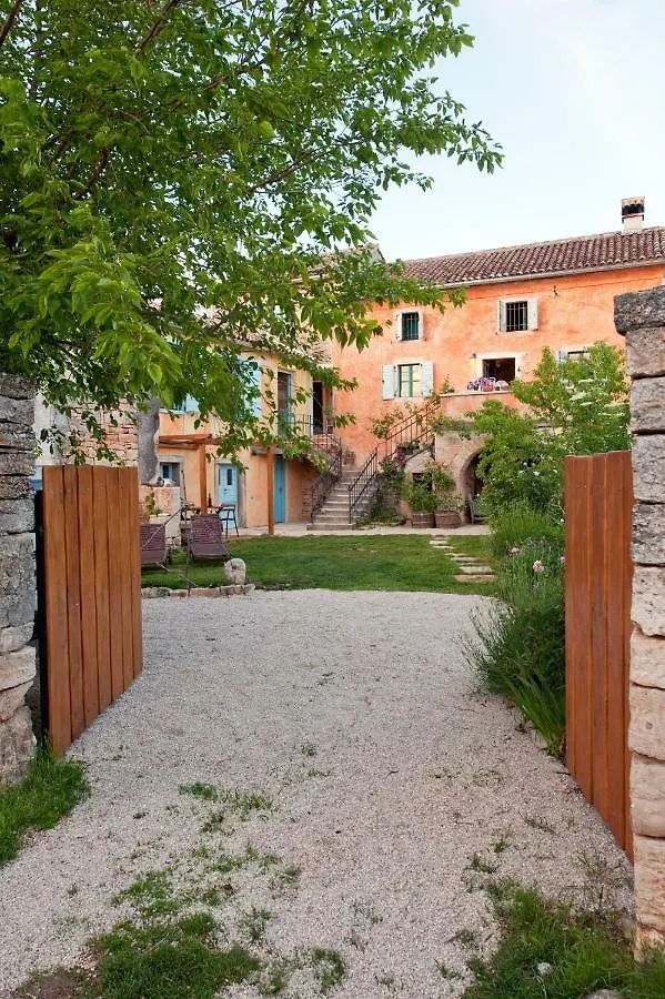 Apartment Sartoria Prkacini